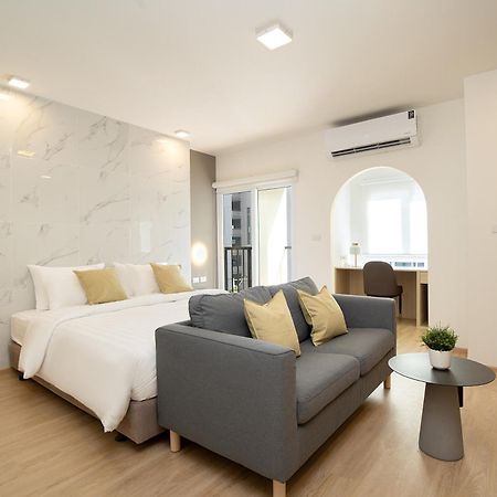 Diya Hotel Банкок Екстериор снимка