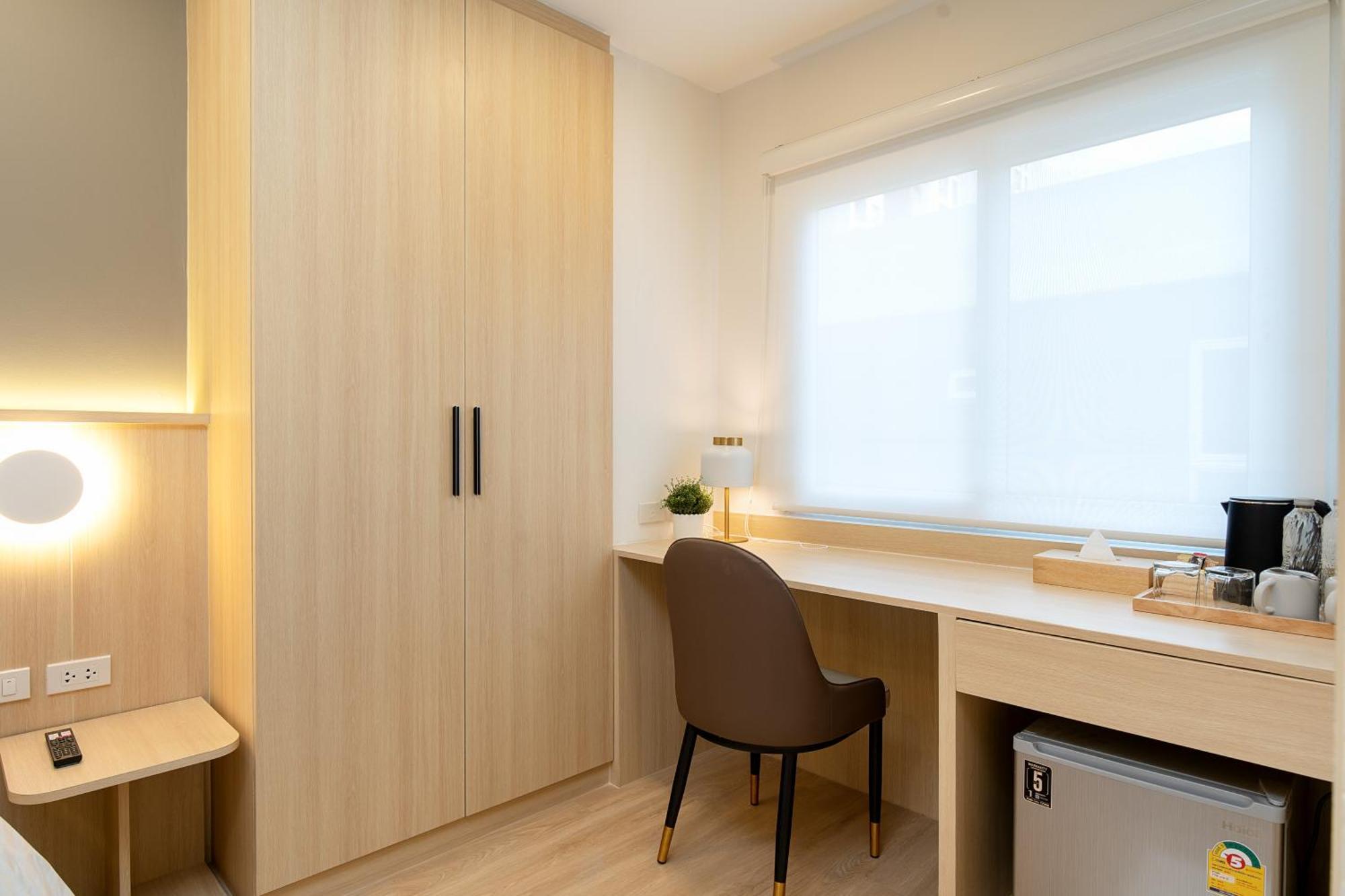 Diya Hotel Банкок Екстериор снимка