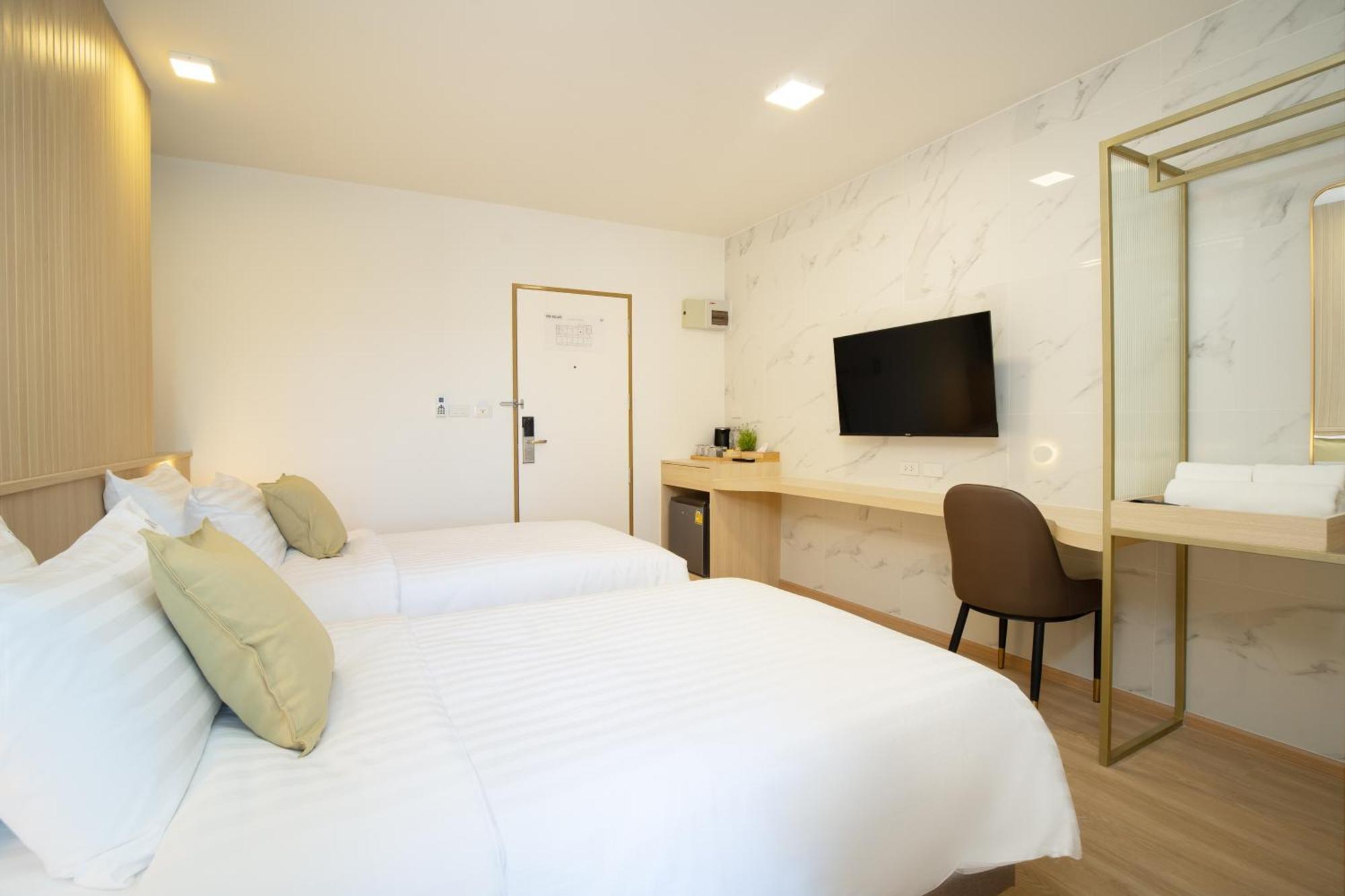 Diya Hotel Банкок Екстериор снимка