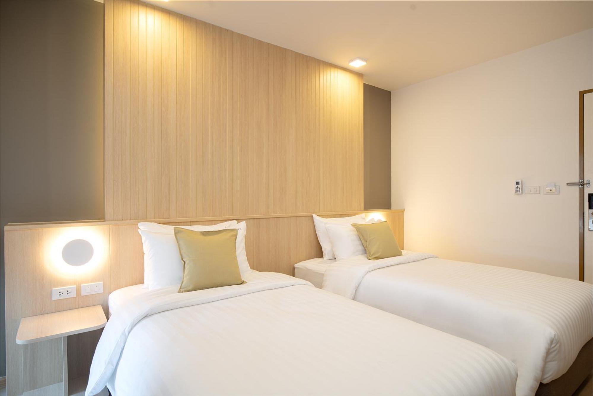 Diya Hotel Банкок Екстериор снимка