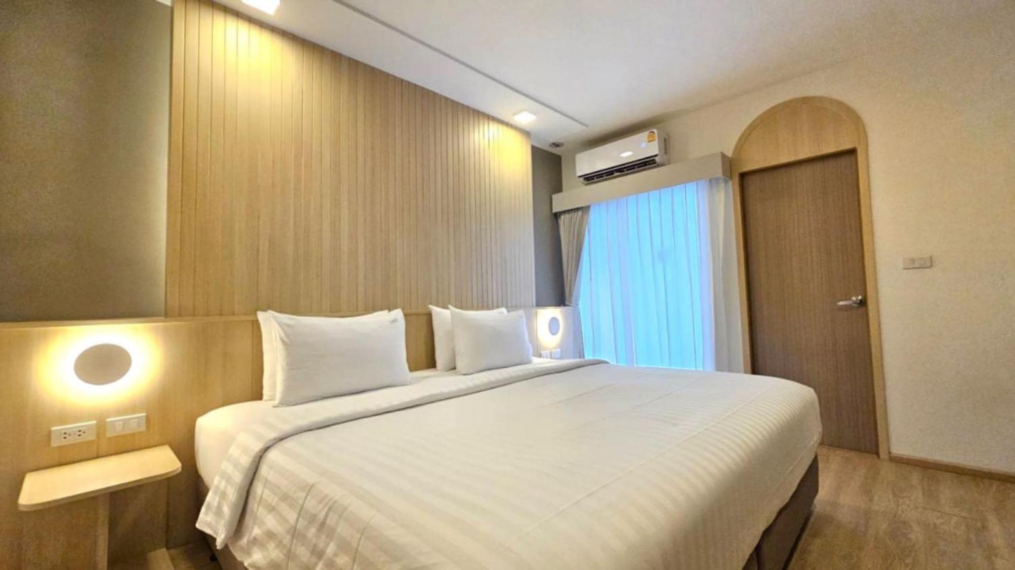 Diya Hotel Банкок Екстериор снимка