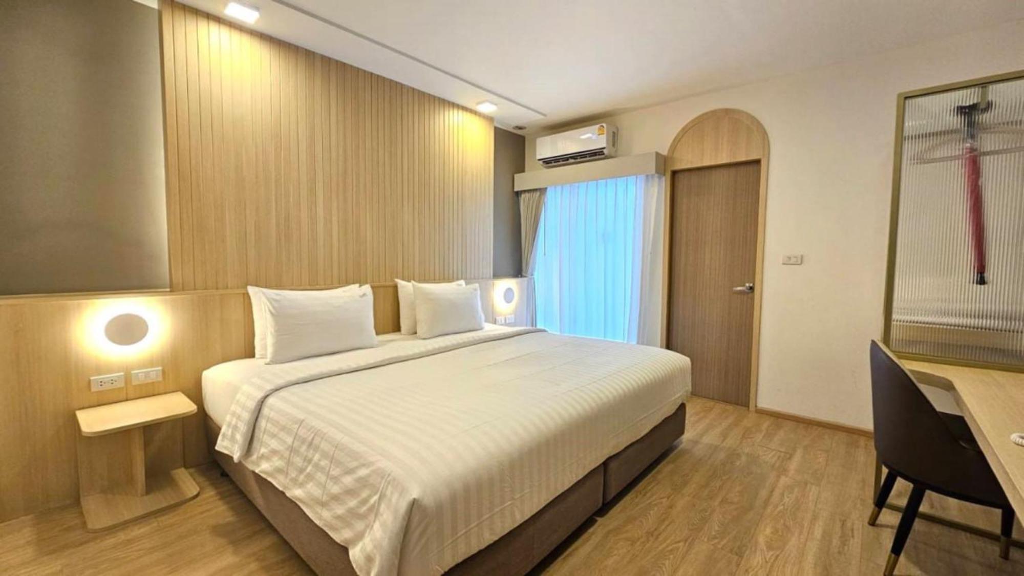 Diya Hotel Банкок Екстериор снимка